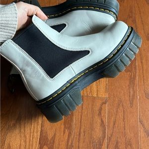 Dr Martens Leather Platform Chelsea Boots - Ivory